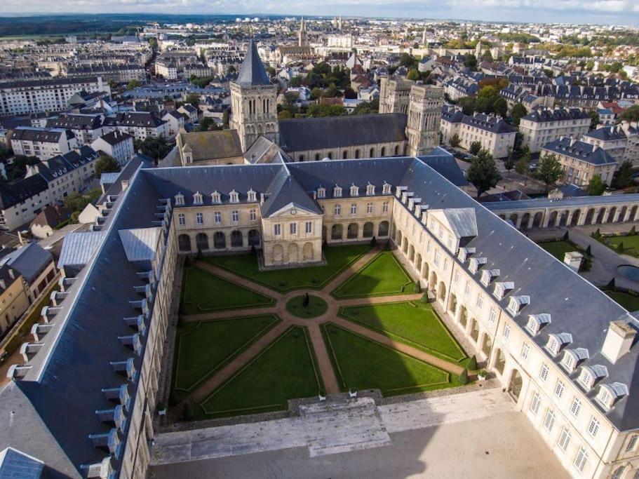 Appart 90M2 Lumineux, Centre, Vue Eglise Penchee Caen Exteriér fotografie